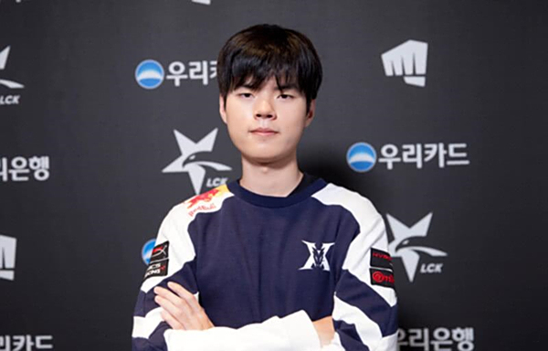 开云在线登录界面-阿扎伦卡焦点对战,Uzi与60激战G2分钟,出色防守胜负难料!的简单介绍